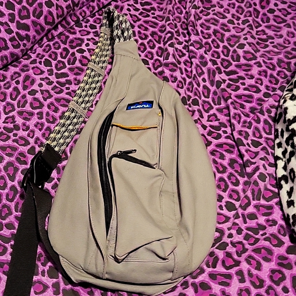 Kavu shoulder bag
